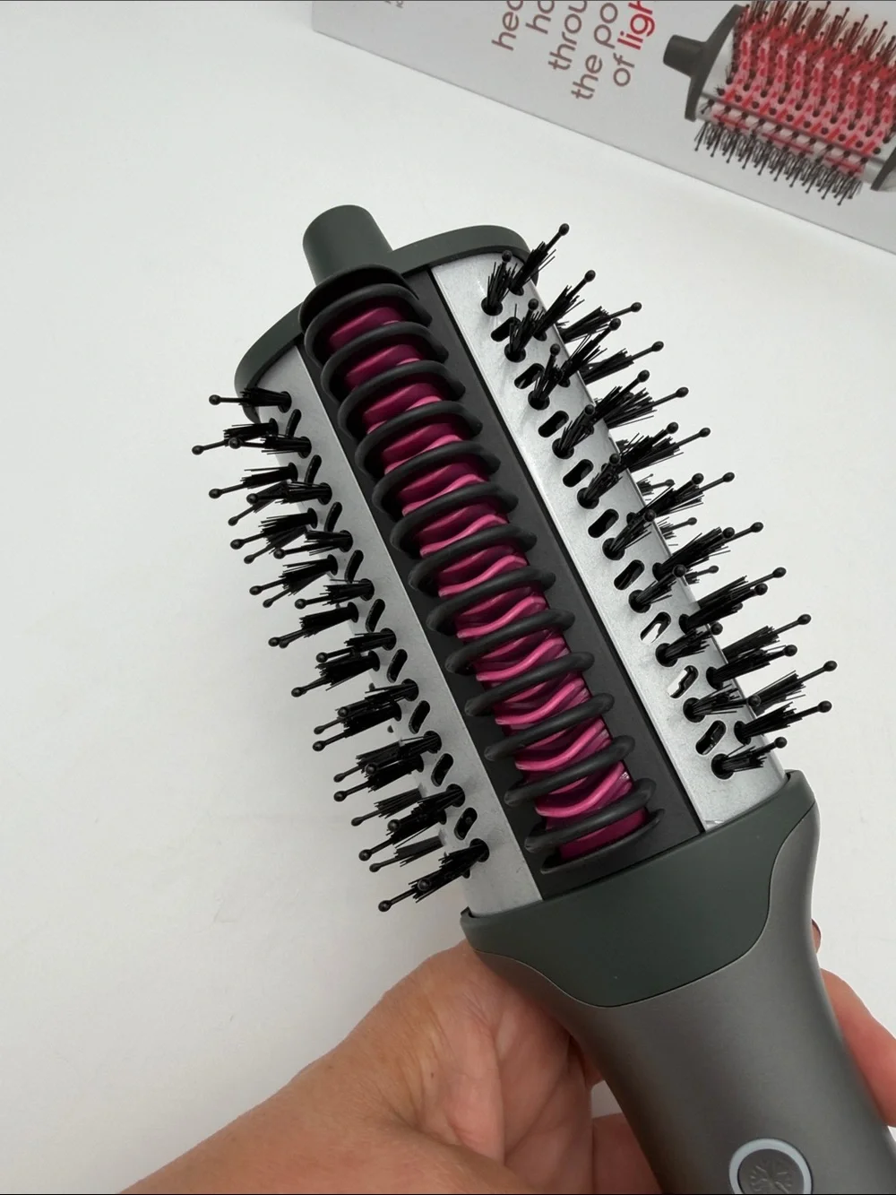 SLF Red Light Therapy 5-In-1 Ionic Dry Hair Brush & Heat Combo